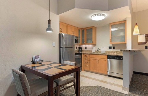 Columbus Hotel | Residence Inn By Marriott Columbus
