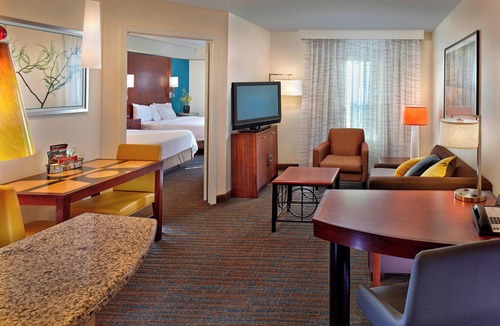 Waldorf Hotel | Residence Inn by Marriott Waldorf