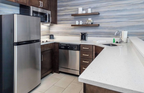 Anchorville Hotel | Residence Inn by Marriott Detroit Sterling Heights