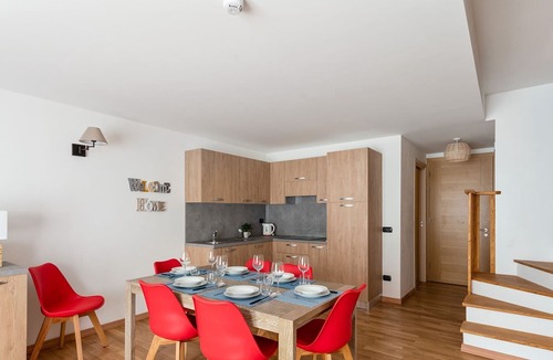 Gressoney-Saint-Jean Apartment | Residence in Gressoney-saint-jean with 1 bedrooms sleeps 7