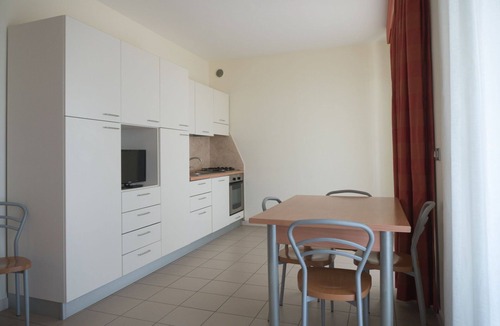 Roseto degli Abruzzi Apartment | Residence Roseto, Pool, Seaview, Abruzzo - Bilo