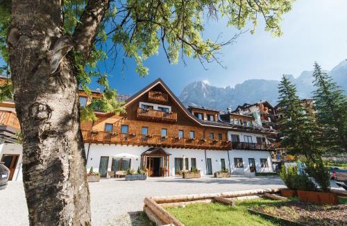 San Martino di Castrozza Apartment | Residence Langes
