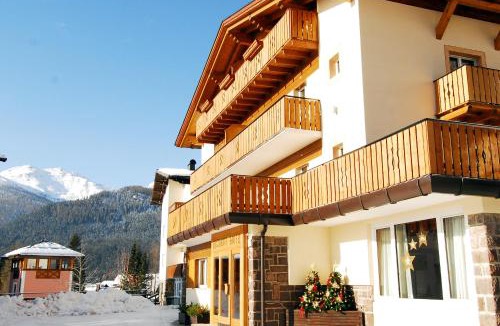 San Martino di Castrozza Apartment | Residence Adler