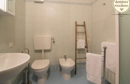 Ponte Agli Stolli Apartment | Residence la Poggerina (Apt. 12), at the gates of the Chianti region