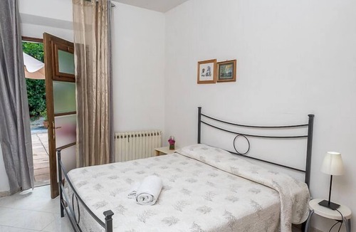 Mologno House | Residence La Mezzaluna