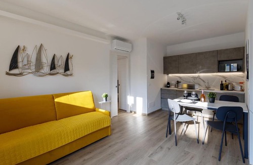 Roiano-Gretta-Barcola-Cologna-Scorcola Apartment | Residence La Torre con private park