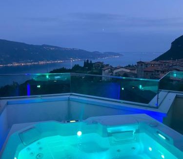 Aer Apartment | Residence La Villa Tignale
