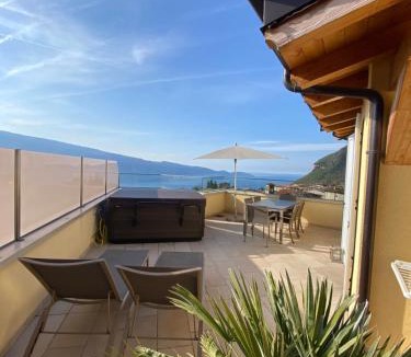 Aer Apartment | Residence La Villa Tignale