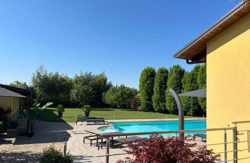 Torrazza Piemonte Apartment | Residence Le Palme