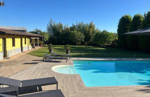 Torrazza Piemonte Apartment | Residence Le Palme
