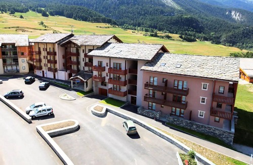 Termignon Apartment | Residence Le Petit Mont Cenis - 2 Rooms for 4 People