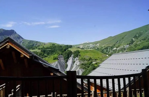 Saint-Jean-d'Arves Apartment | Residence Les Ecourts - Apartment 32m2, 4 people in quiet residence