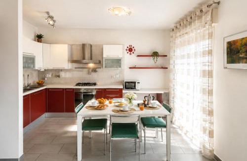 Old Town Apartment | Residence Stefania Dependance Trilocale - AGENZIA COCAL