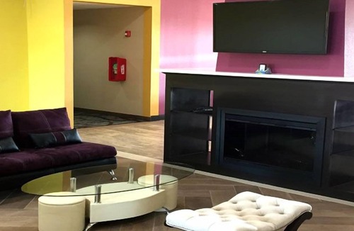 Cotulla Hotel | Residency Suites - Cotulla