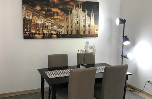 Milano Due Apartment | Residenza Idra