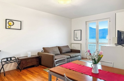 Menaggio Apartment | Residenza Menaggio - Mimosa, Menaggio, Italy