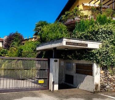 Colmegna Apartment | Residenza Paradiso
