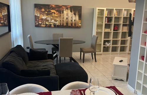 Milano Due Apartment | Residenza Parco