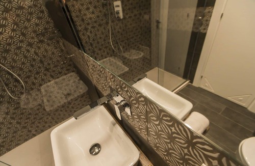 Historical Center Apartment | Residenza Trinità Maggiore Naples - Certosa Suite