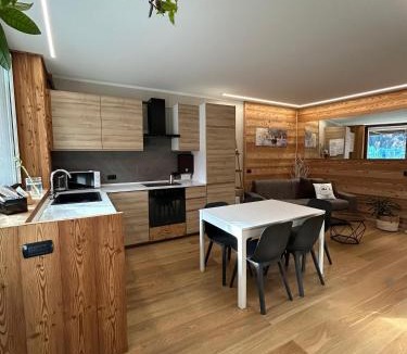Vezza d'Oglio Apartment | Residenze Vezza - Il Larice -