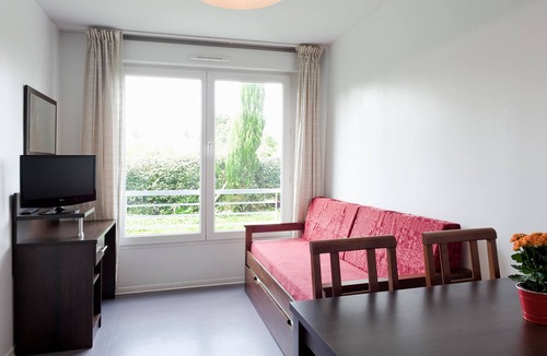 Andilly Apartment | Residhotel les Hauts d'Andilly