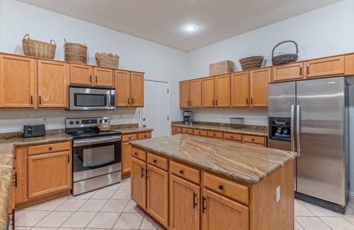 Power Ranch House | Resort Amenities: Game Room, Pvt Htd POOL, Putt Green, Covered Patio, Gas Grill