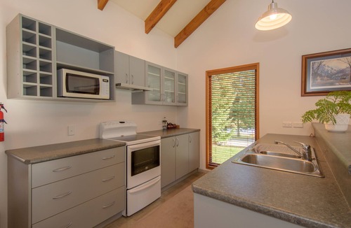 Speargrass Flat Apartment | Resort Arrowtown