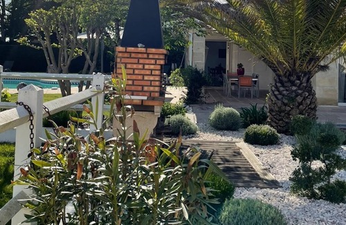 Merignac Villa | Resort