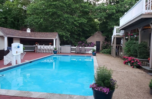 Centerville House | Resort Like Home Sleeps 18, With Pool And Hot Tub Near Craigeville Beach Walk To