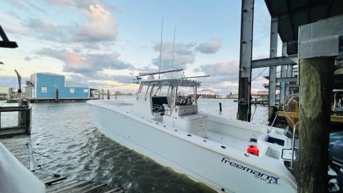 Venice Cabin | Resort Lodging at Venice Marina w/WIFI + Private Dock