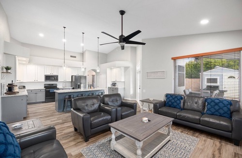 Stetson Hills State House | Resort-Style 5BR · Heated Pool · Putting Green