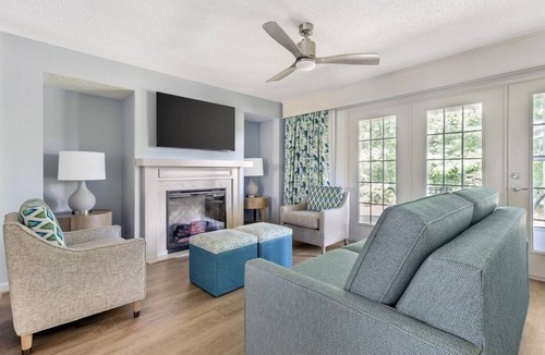 Berkeley Hotel | Resort-Style Escape with Indoor/Outdoor Pools, Sports Courts & Family Fun