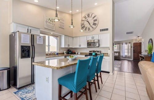 Red Mountain Ranch House | Resort Style Home, Private"Heated Pool", Near Phoenix.Putting Green, Pool Table.