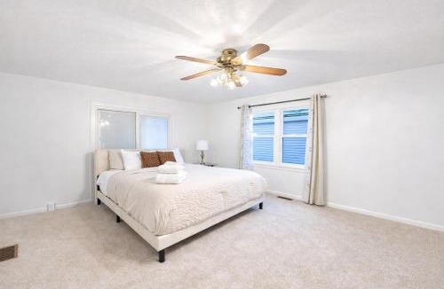 Mission House | Resort-Style Retreat w Pool Prime OP Location
