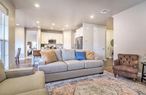 Washington House | Resort-Style Washington Escape w/Game Room!
