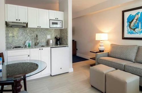 St. Pete Beach Hotel | Resort View Studio 2 Queen Beds at RumFish Beach Resort