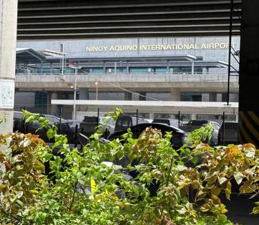 Pasay Apartment | Resorts World Eighty One Newport Boulevard Near Airport T2 and T3
