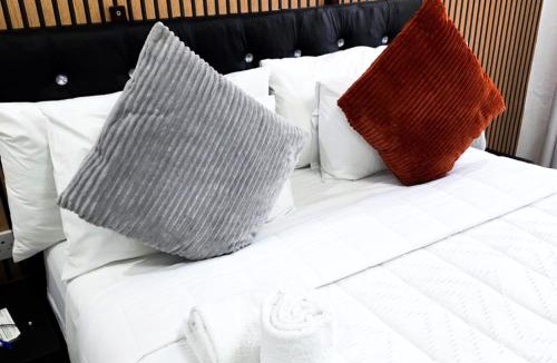 Serowe Bed & Breakfast | Rest & Digest