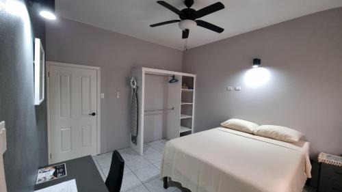Ottleyʼs Apartment | Rest Easy at Cunningham Suites #2
