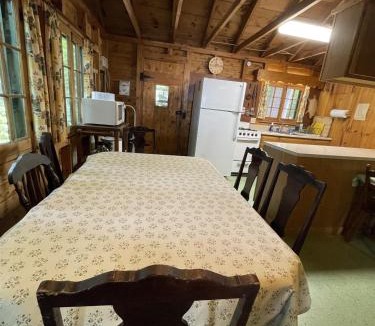 Standish House | RESTAWHILE LIMIT 6