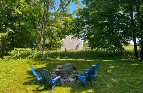 Hollowville Apartment | Restored 19th century farmhouse apartment 1- charming farmland and town culture!