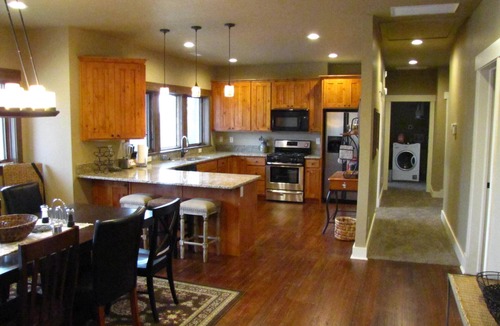 Ogden House | Restored Jefferson Bungalow In The Heart Of The Historic District