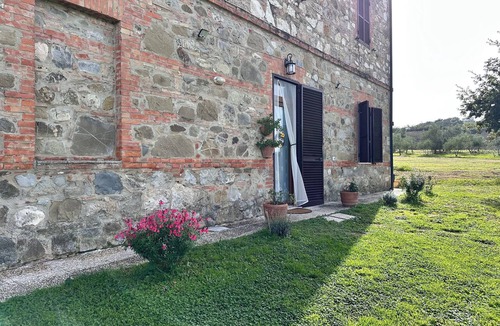Gallina Apartment | Retreat in the heart of Tuscany's countryside - with AC