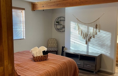 Munds Park Ski Chalet | Retreat in the pines. Cozy Chalet w/ large covered deck.