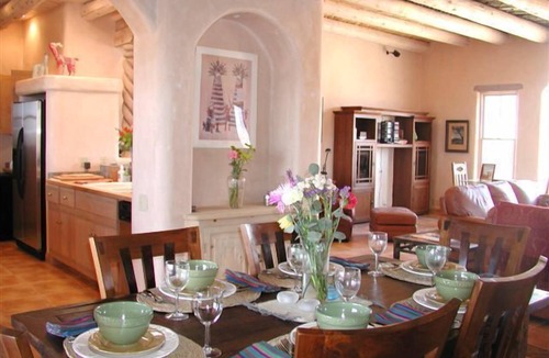 El Prado House | Retreat with Sweeping Mountain & Sunset Mesa Views | Private Hot Tub