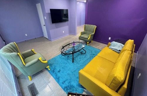 Fort Smith House | Retro Centrally Located Duplex!