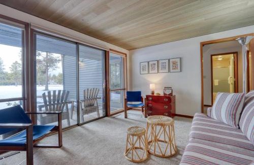 Overlook Park House | Retro Dog-Friendly Condo with Fireplace Wi-Fi & SHARC Access