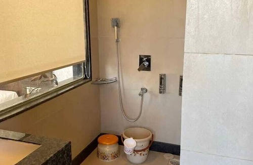 Lonavala Hotel | Retro Forest Resort