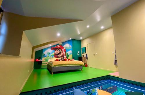 Courcelles Apartment | Retro Gaming Corner - Arcade Games - Jacuzzi - Sauna - Switch 2