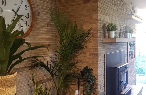 St. Louis Condo | ~ Retro + Modern 2BR Condo in St. Louis Hills ~